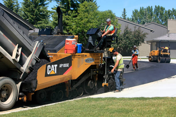 Best Driveway Paving Contractor  in Bay Shore, NY